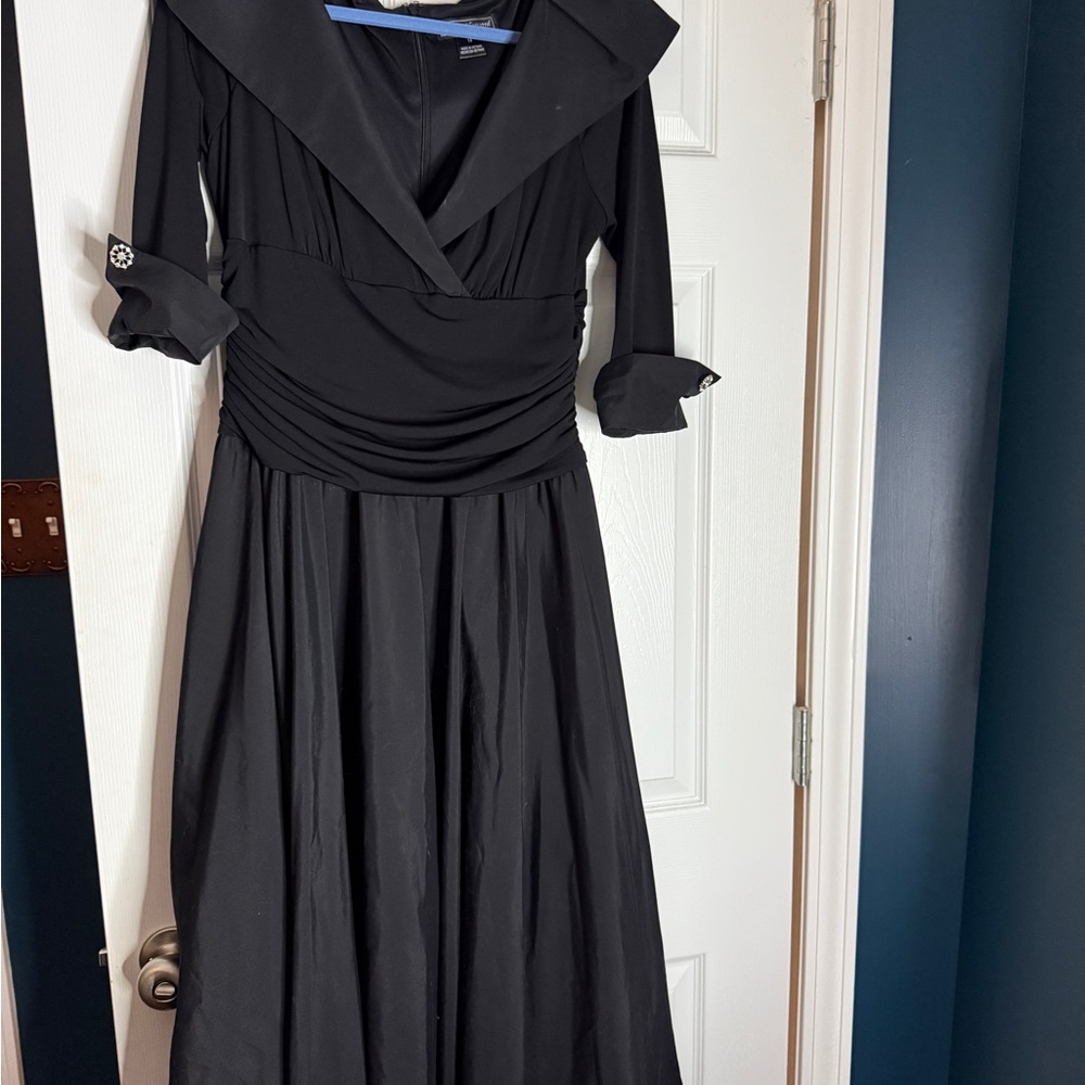 Jessica Howard Black Long Sleeve Dress